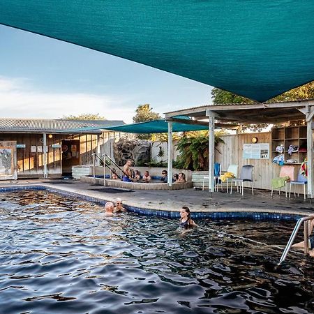 Athenree Hot Springs & Holiday Park Уаихи Екстериор снимка